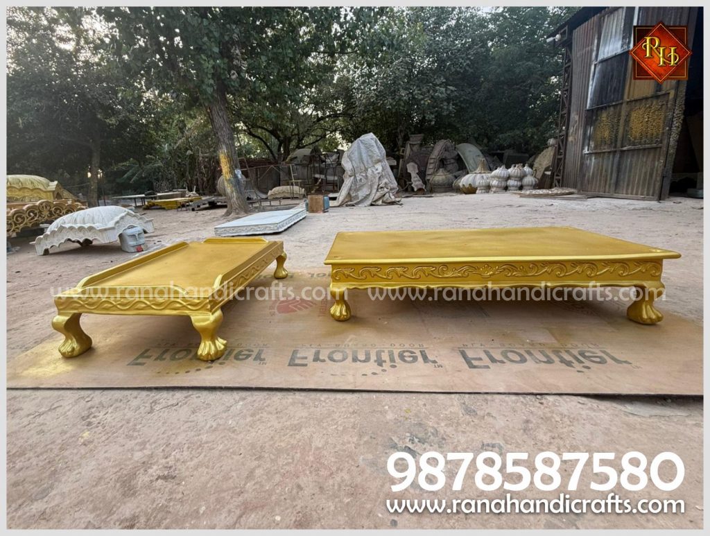Multiple golden-coloured Peeda Sahibs manufactured using durable silicon fiber by Rana Handicrafts International