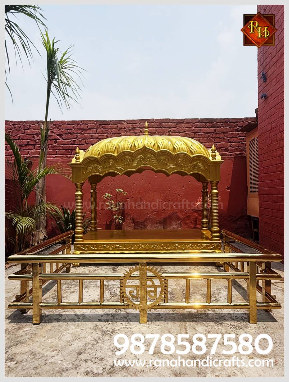 Front elevation of the Golden Palki Sahib for Amsterdam, reflecting premium craftsmanship and religious artistry.