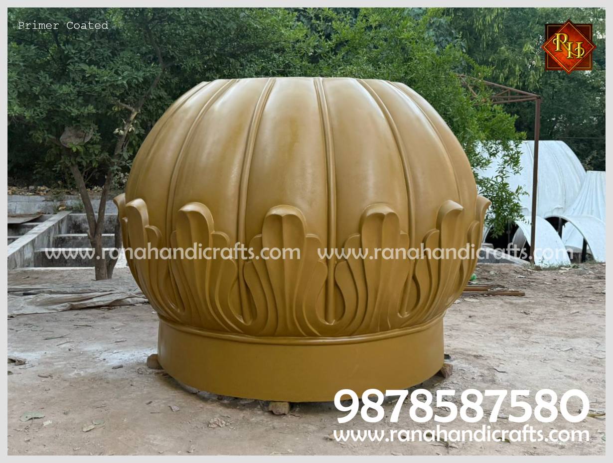 Detailed shot of the 9ft Gumbad surface after fine-rubbing and primer application, ready for the specialized gold gilding process.