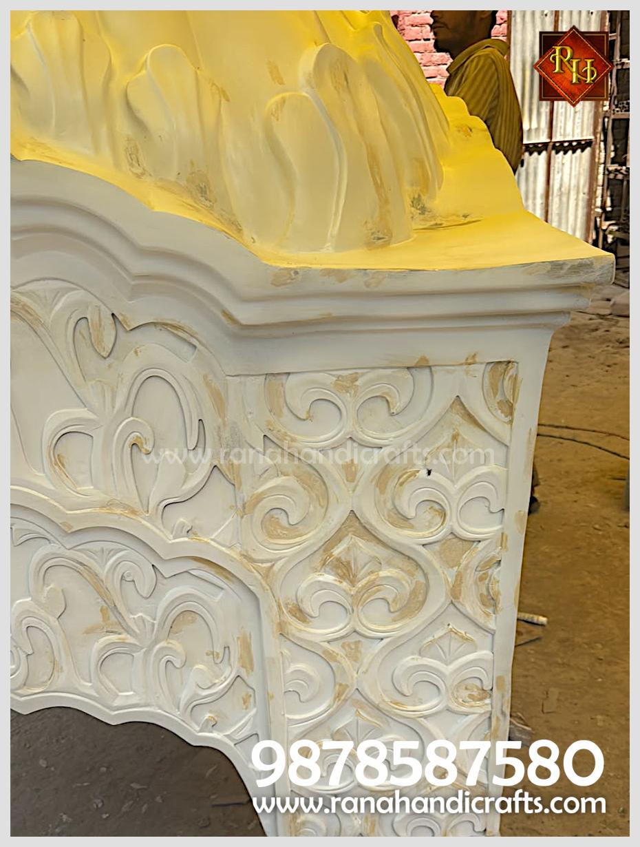 Detailed carving work on the rim of the Palki Sahib dome for Palki Sahib PK13 for Gurdwara Sahib in London (UK)