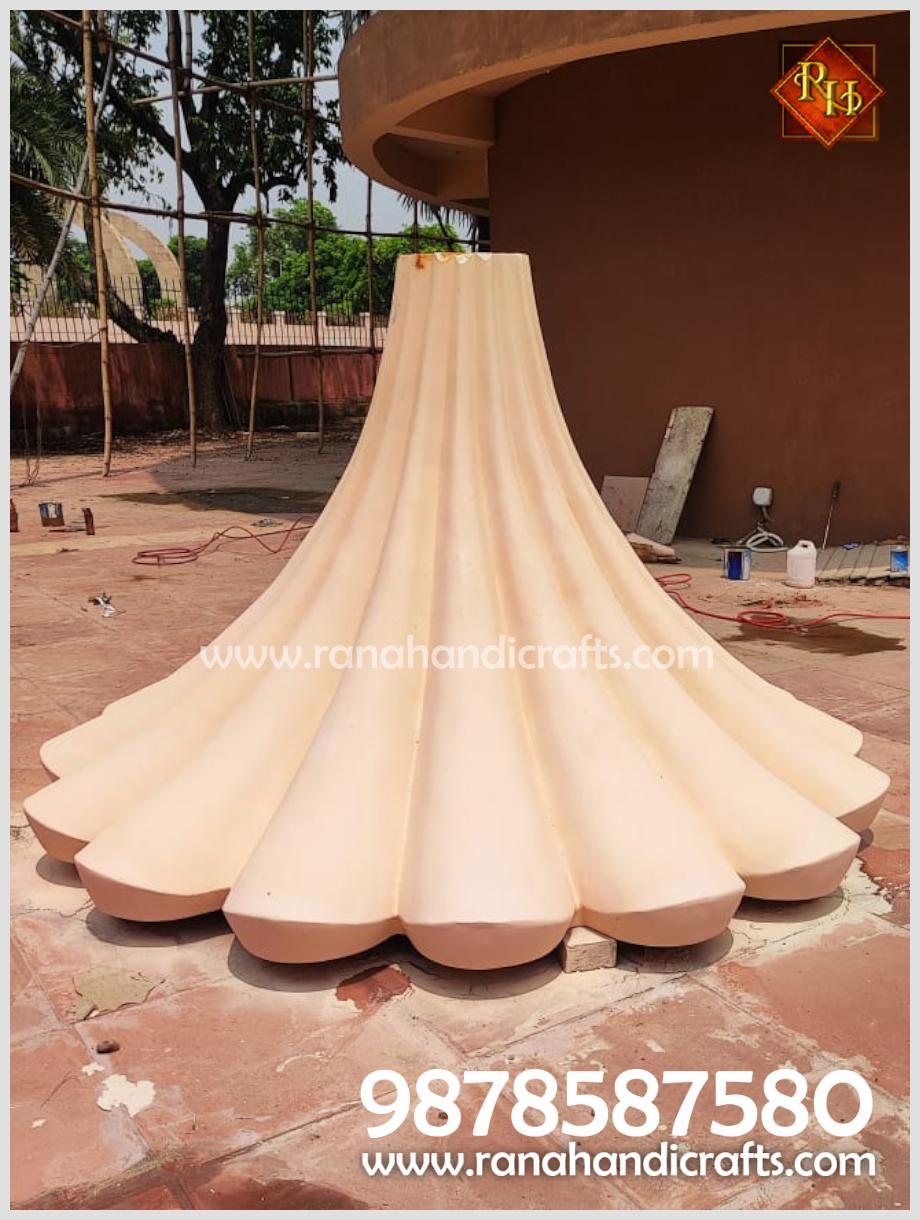 Top flower element for the 14ft diameter dome manufactured and installed by Rana Handicrafts International on the Sikh Library at Patna Sahib in Bihar.